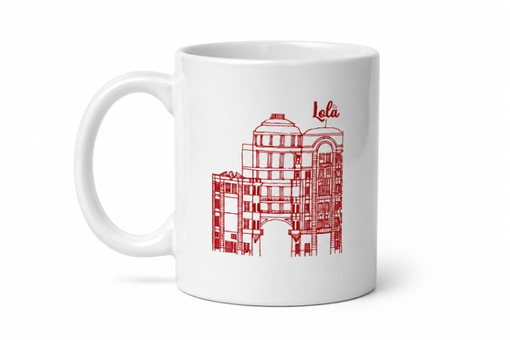 Caneca de Cerâmica Lola